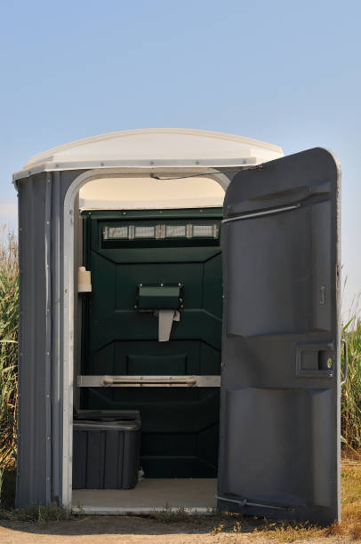 Best Portable restroom trailer rental  in Ishpeng, MI